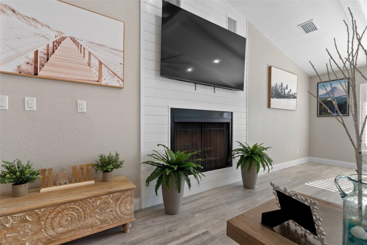 3422 W Shell Point Road, Ruskin, FL 33570 Photo