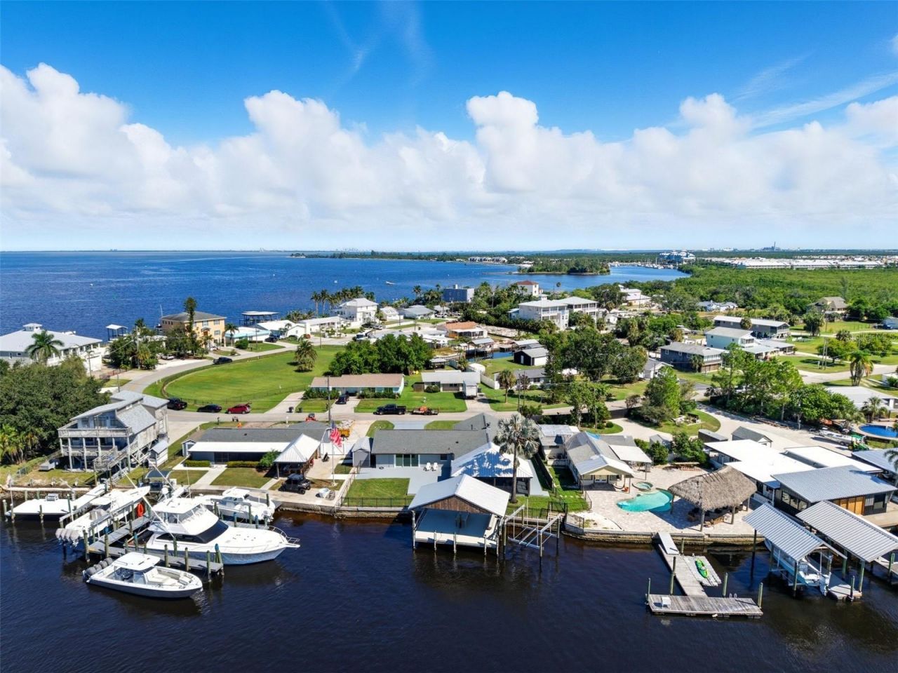 3422 W Shell Point Road, Ruskin, FL 33570 Photo