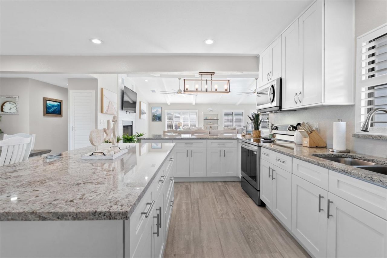 3422 W Shell Point Road, Ruskin, FL 33570 Photo