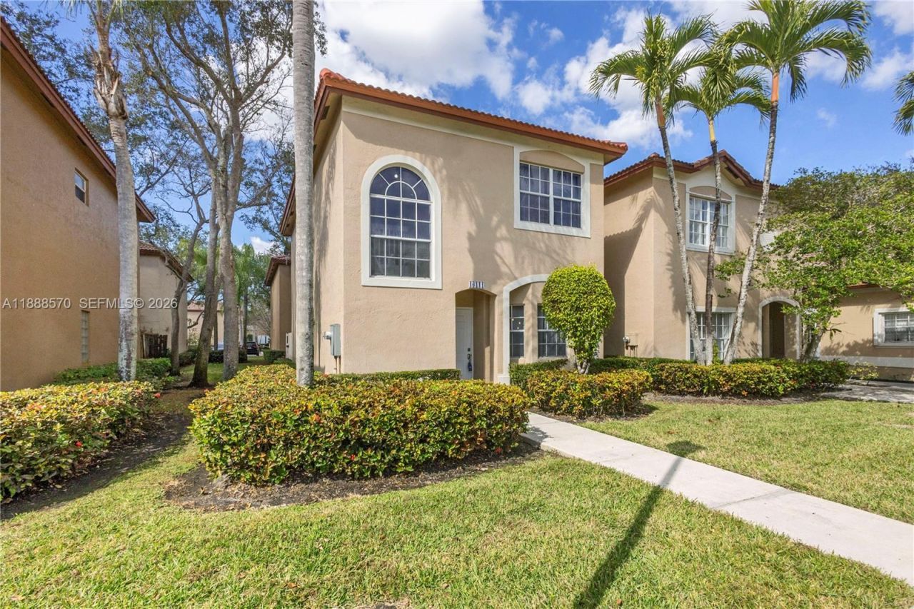 16111 NE Emerald Cove Rd, Unit 16111, Weston, FL 33331 Photo