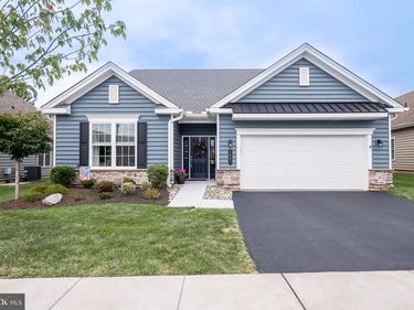 3801 LOYAL LANE, EASTON, PA 18045