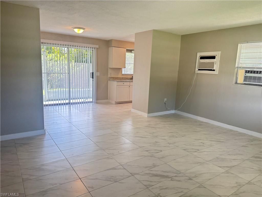 4976 Howard St, Fort Myers, FL 33905 Photo