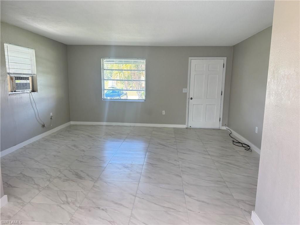 4976 Howard St, Fort Myers, FL 33905 Photo