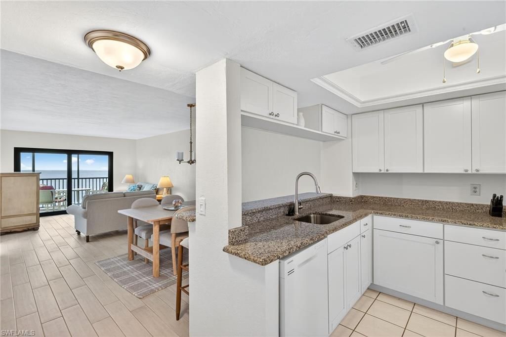 7500 Estero Blvd, Unit 706, Fort Myers Beach, FL 33931 Photo