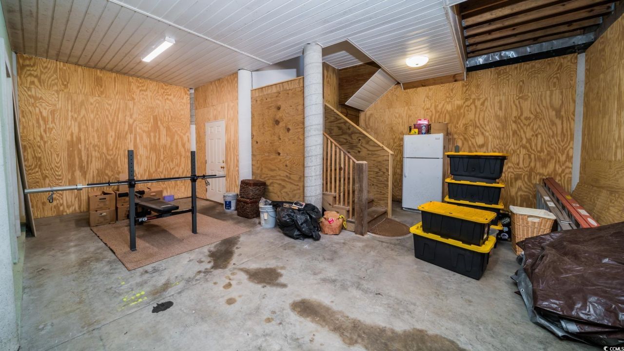 1011 Clubhouse Dr. Photo 26