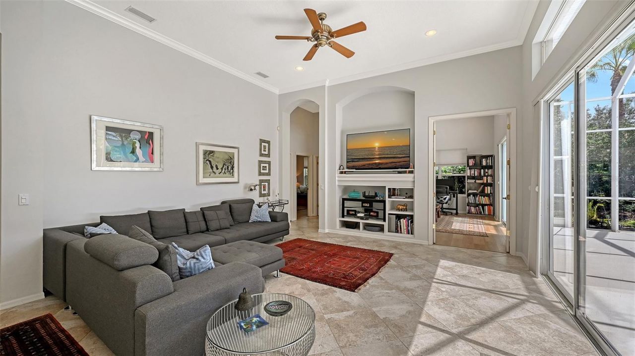 8122 Spring Marsh Drive, Bradenton, FL 34201 Photo