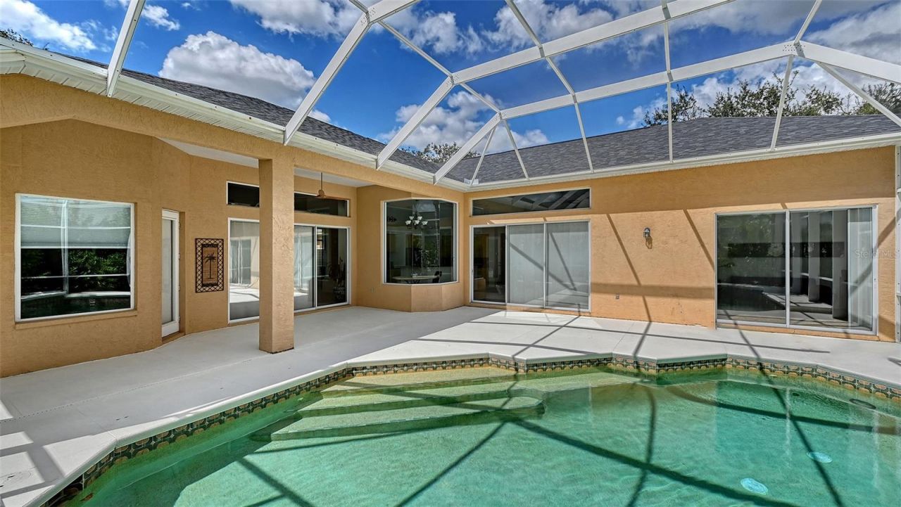 8122 Spring Marsh Drive, Bradenton, FL 34201 Photo