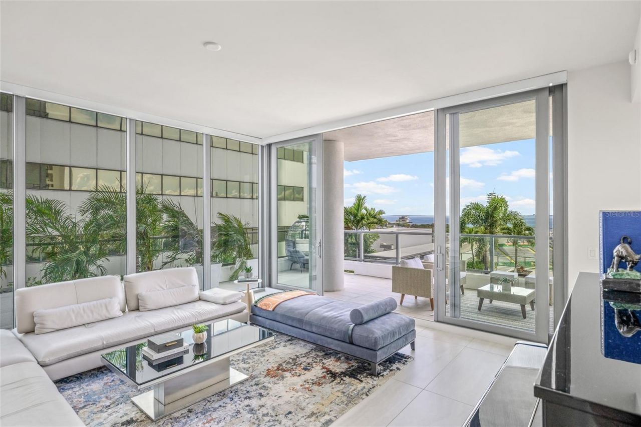 301 1st Street S, Unit 803, Saint Petersburg, FL 33701 Photo