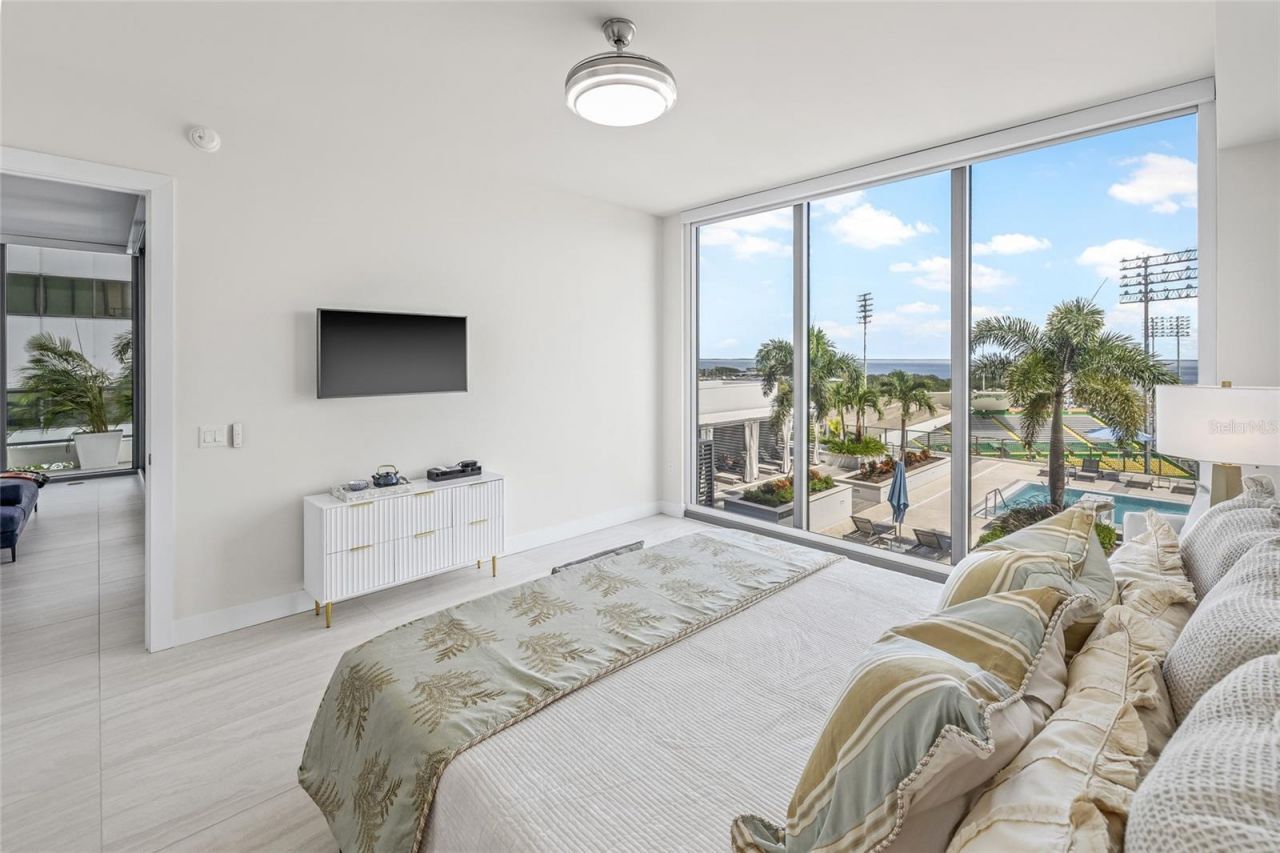 301 1st Street S, Unit 803, Saint Petersburg, FL 33701 Photo