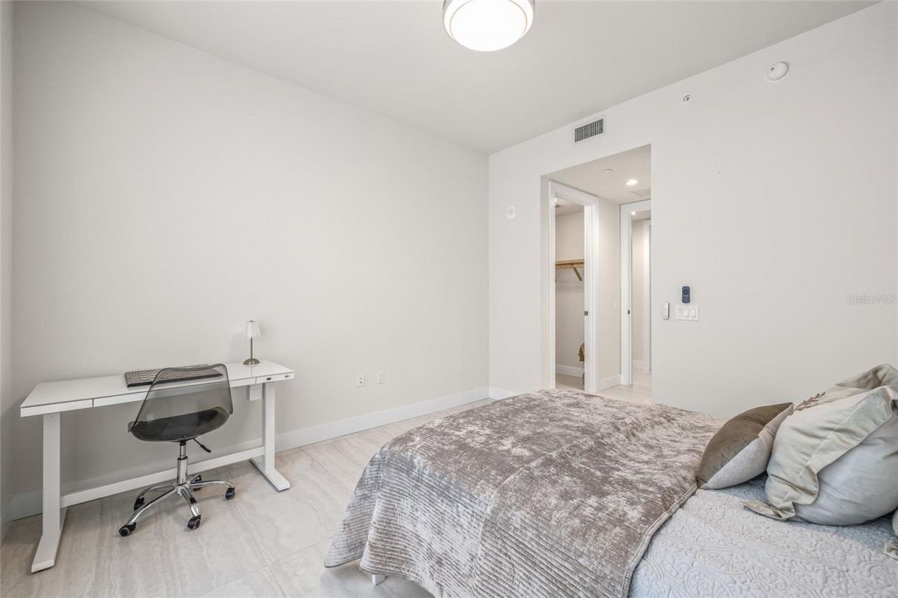 301 1st Street S, Unit 803, Saint Petersburg, FL 33701 Photo