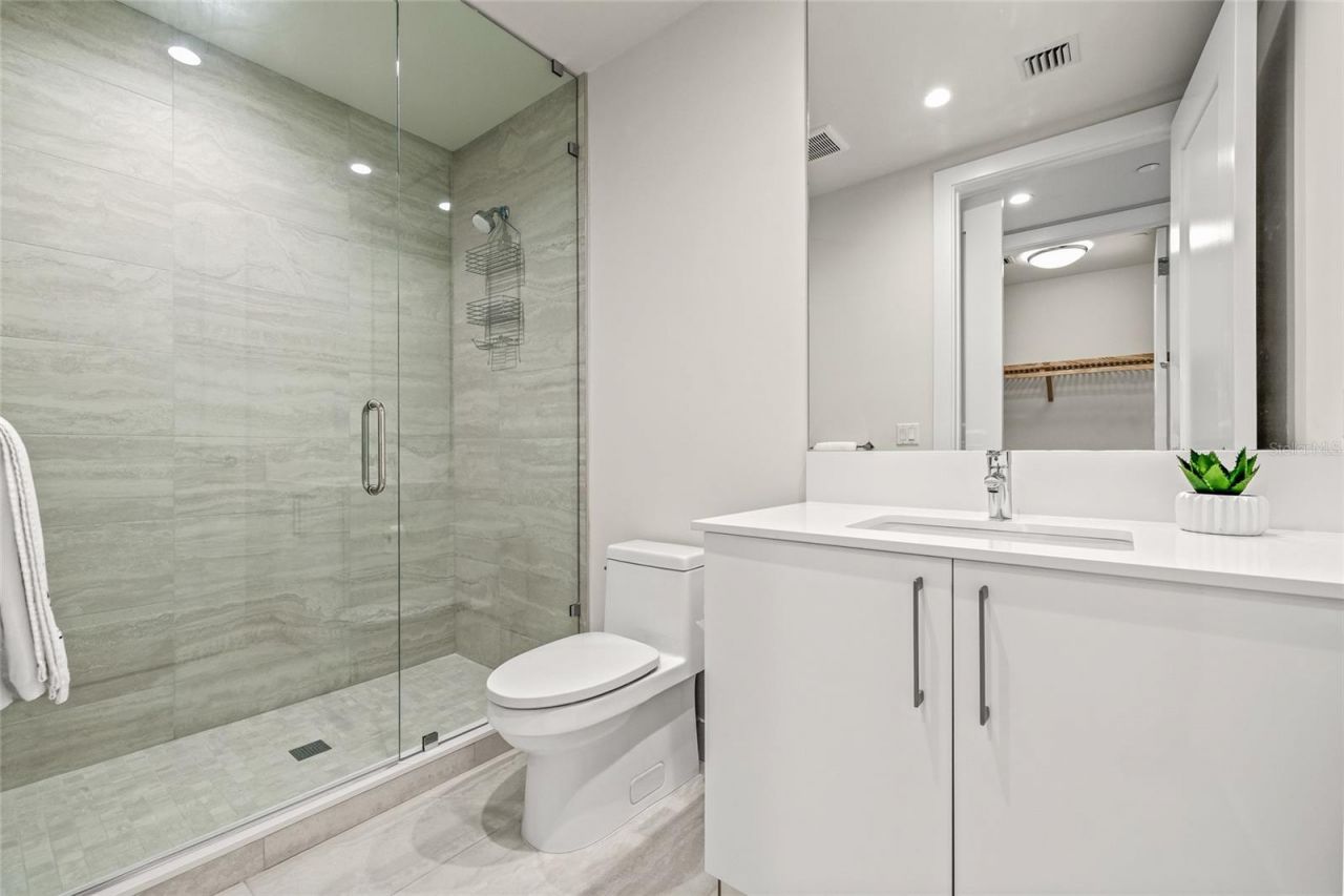 301 1st Street S, Unit 803, Saint Petersburg, FL 33701 Photo