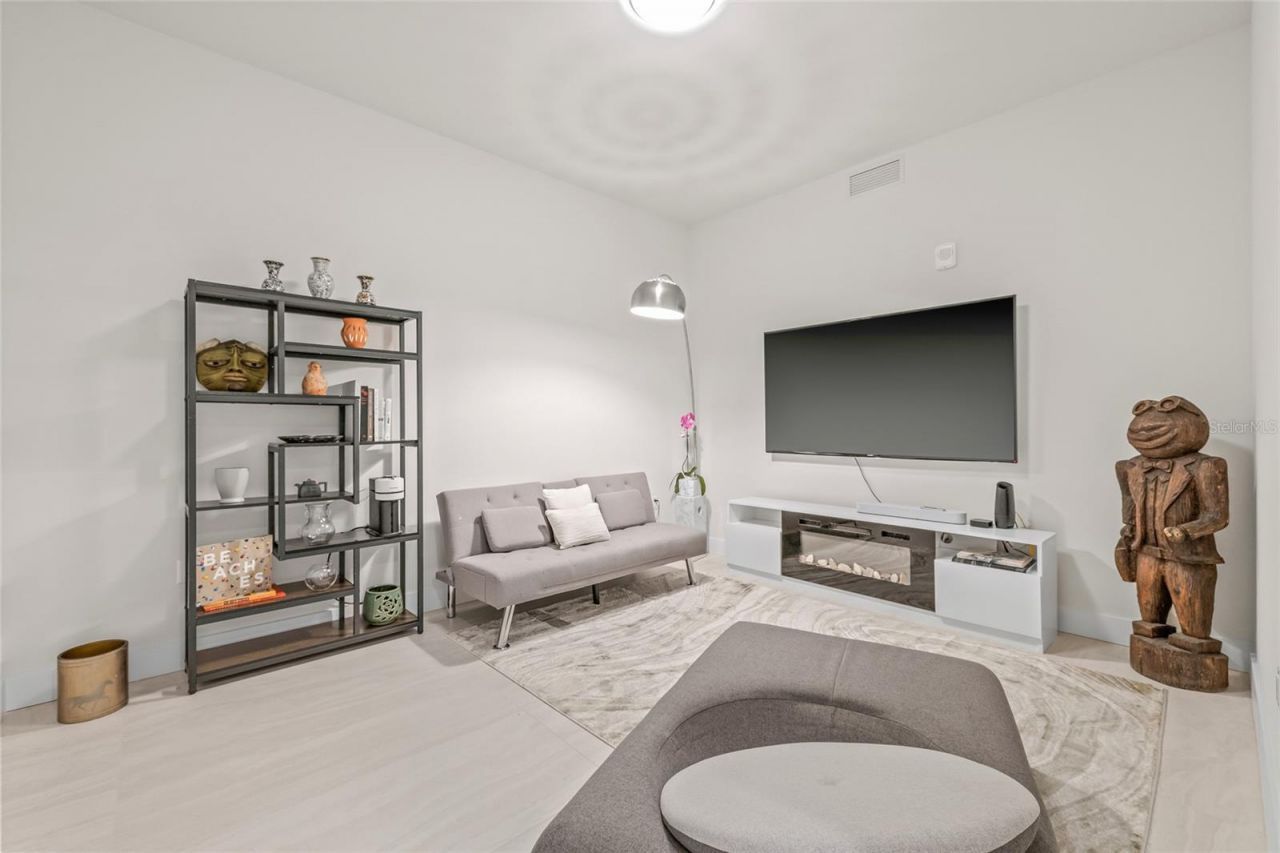 301 1st Street S, Unit 803, Saint Petersburg, FL 33701 Photo