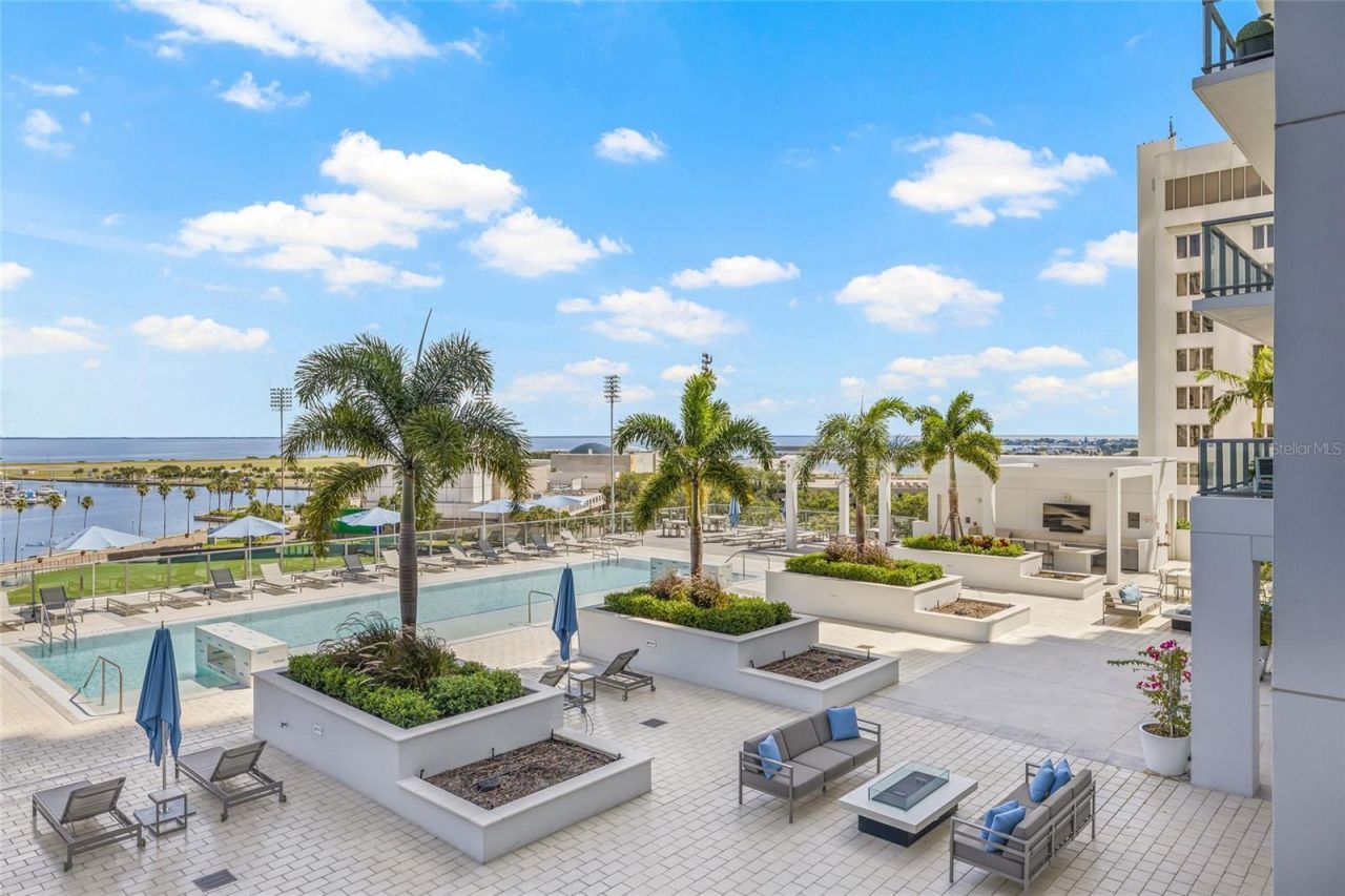 301 1st Street S, Unit 803, Saint Petersburg, FL 33701 Photo