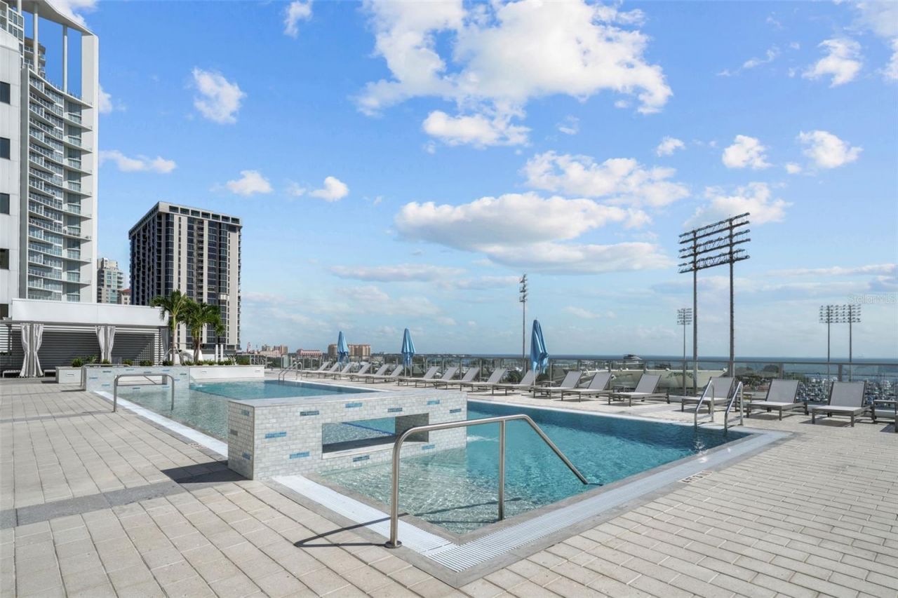 301 1st Street S, Unit 803, Saint Petersburg, FL 33701 Photo