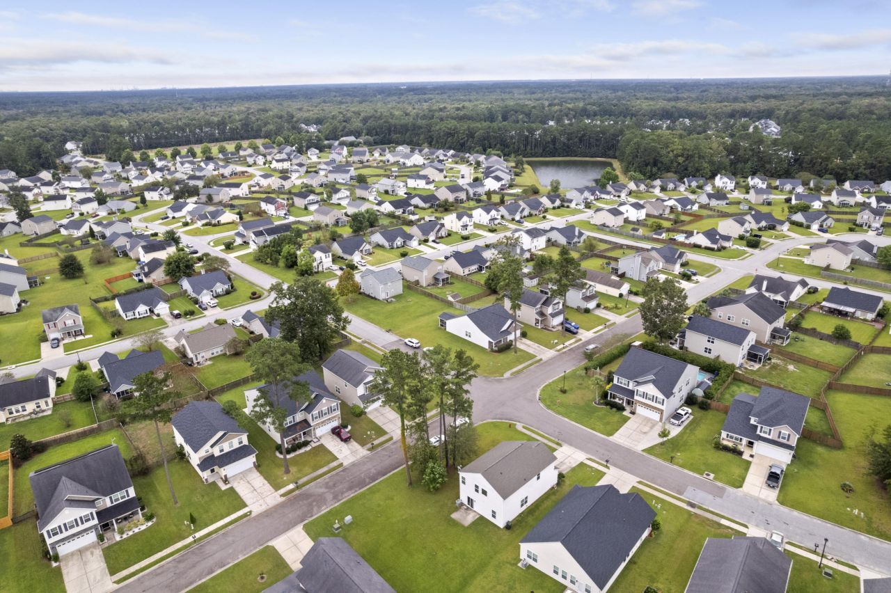 601 Watershed Drive Photo 28