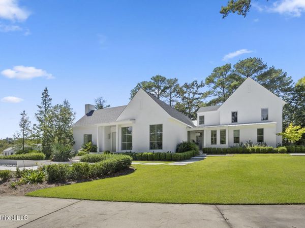 919 Montrose Drive, Ridgeland, MS 39157