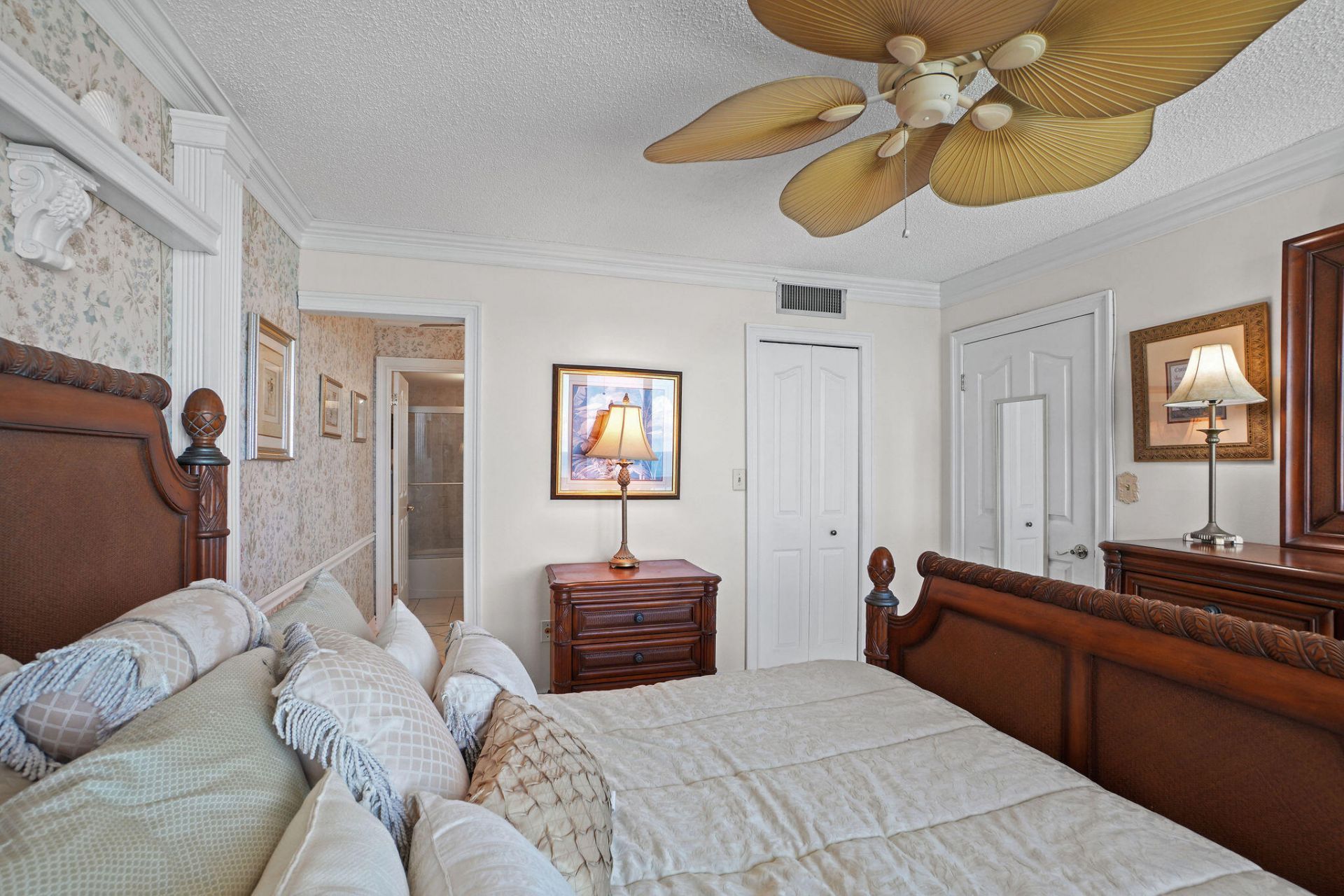 9940 S Ocean Drive, Unit 907, Jensen Beach, FL 34957 Photo