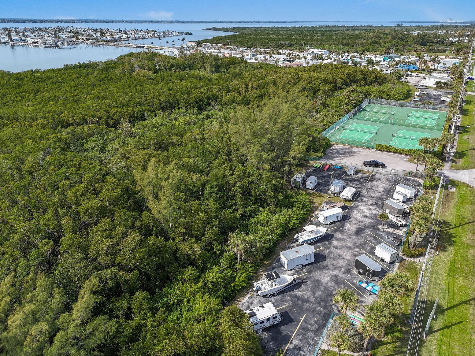 9940 S Ocean Drive, Unit 907, Jensen Beach, FL 34957 Photo