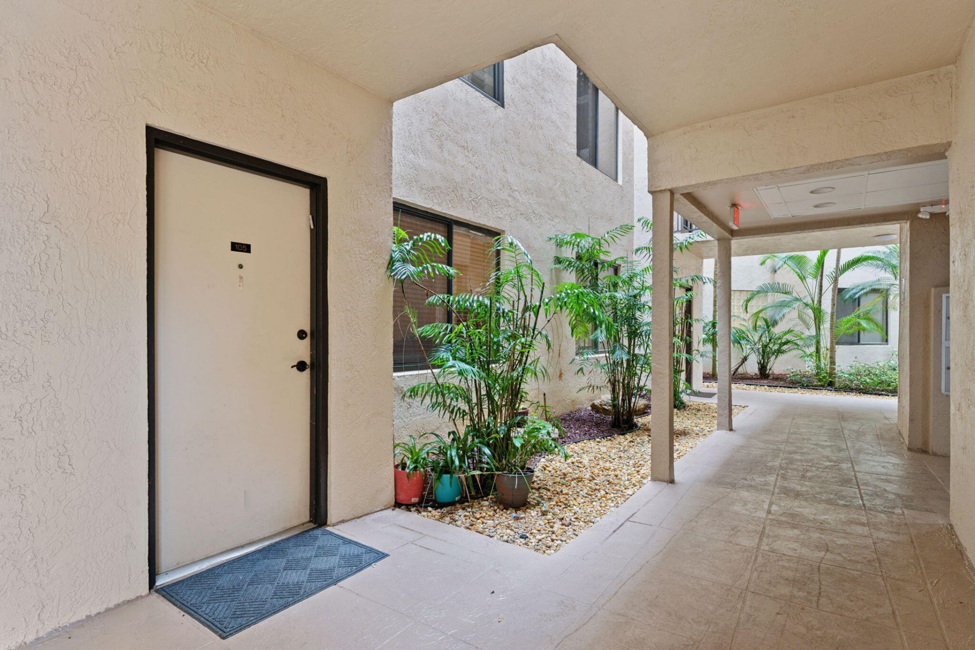 7546 La Paz Boulevard, Unit 105, Boca Raton, FL 33433 Photo