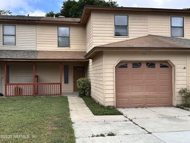 1114 ROMAINE Circle W, Jacksonville, FL 32225