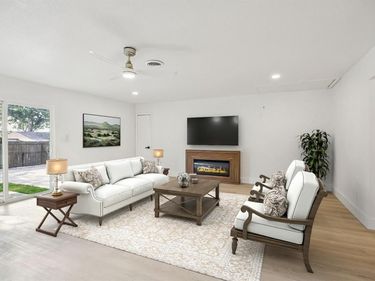 12226 Hoblitzelle Drive, Dallas, TX 75243