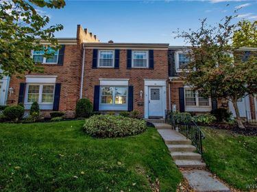 78 Hickory Hill Road, Buffalo, NY 14221
