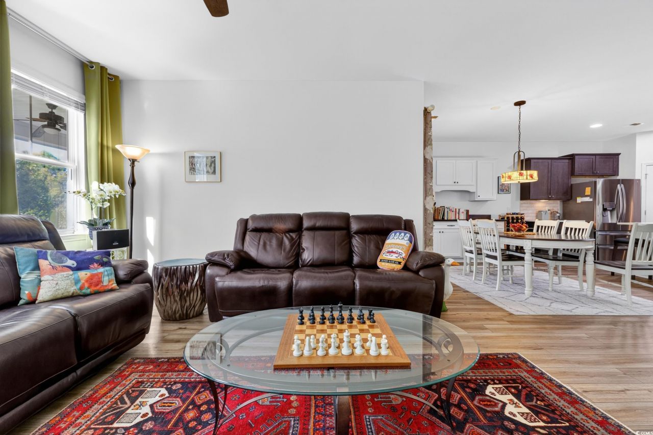 5618 Lombardia Circle Photo 11