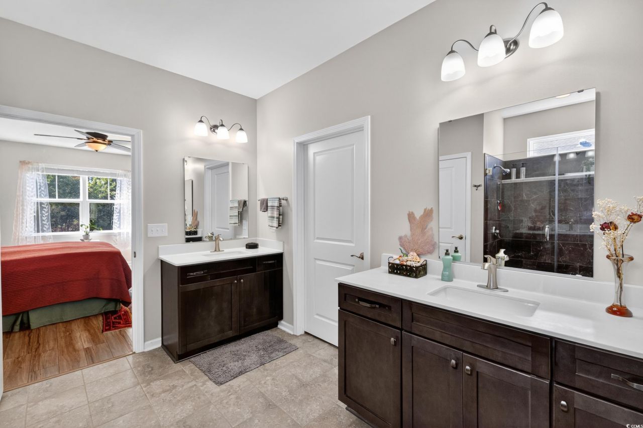 5618 Lombardia Circle Photo 14