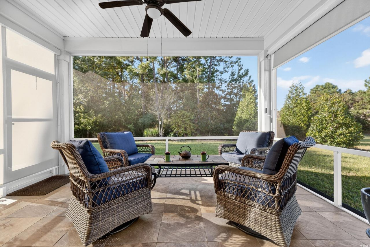 5618 Lombardia Circle Photo 20