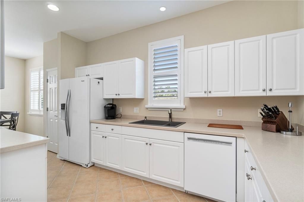 3970 Loblolly Bay Dr, Unit 301, Naples, FL 34114 Photo