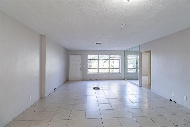 404 NW 5th Ave, Boynton Beach, FL 33435 Photo