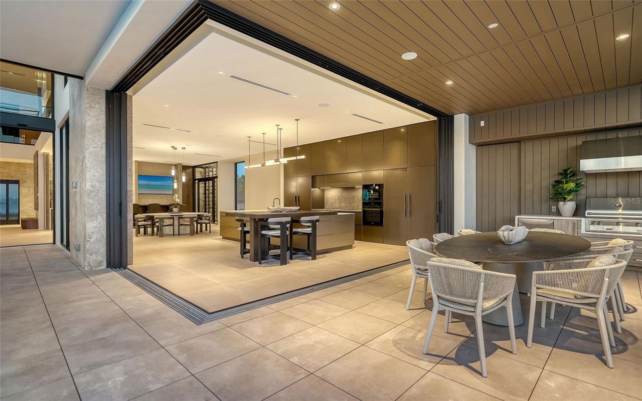 388 S Shore Drive, Sarasota, FL 34234 Photo