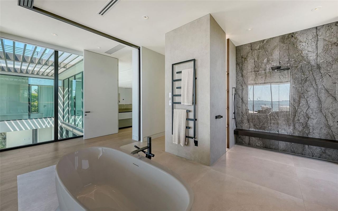 388 S Shore Drive, Sarasota, FL 34234 Photo