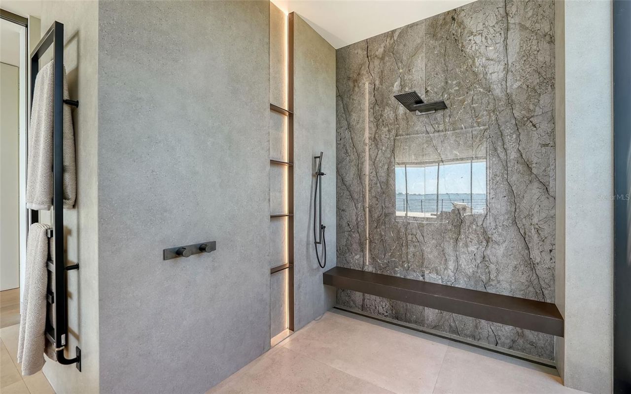 388 S Shore Drive, Sarasota, FL 34234 Photo