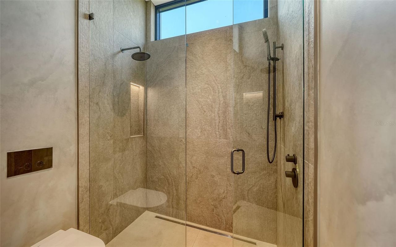 388 S Shore Drive, Sarasota, FL 34234 Photo