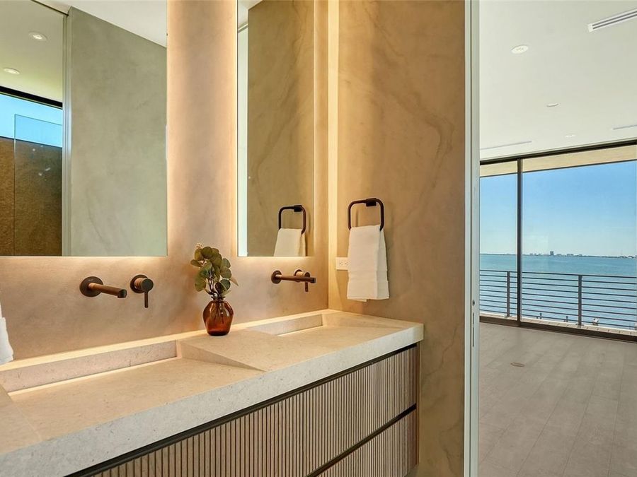 Property Image 81