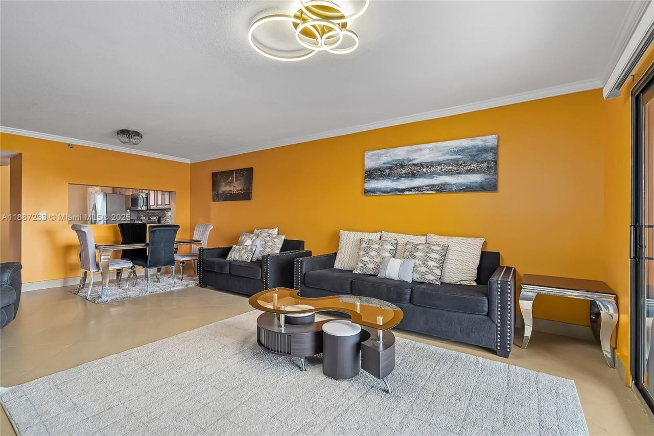 2200 S Cypress Bend Dr, Unit 804, Pompano Beach, FL 33069 Photo