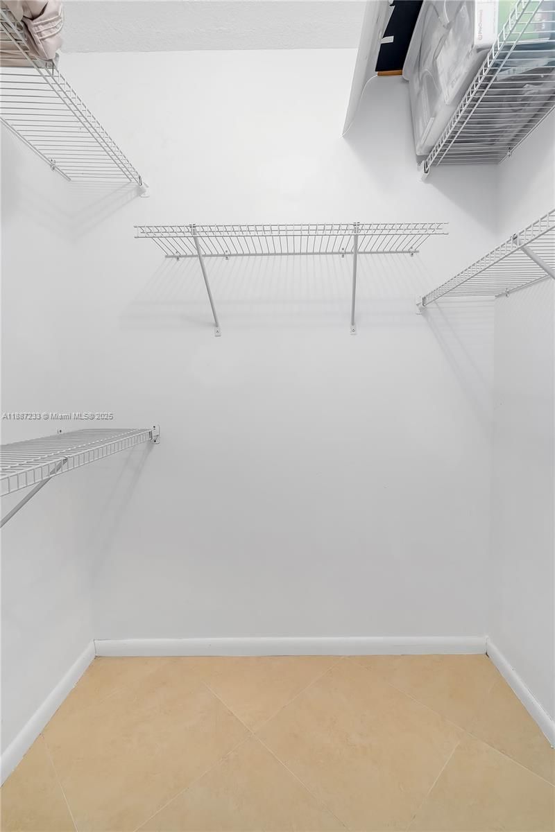 2200 S Cypress Bend Dr, Unit 804, Pompano Beach, FL 33069 Photo