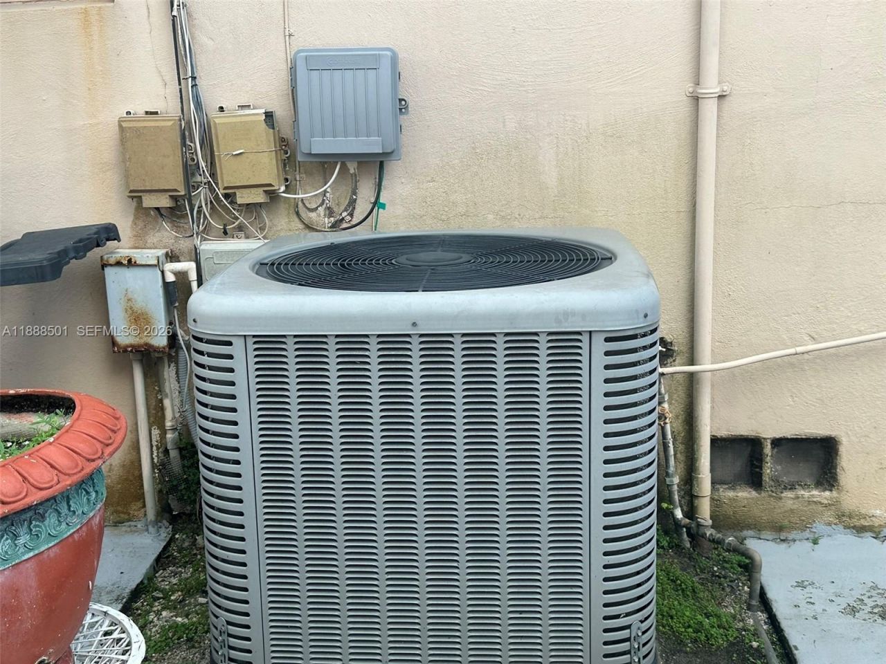 265 W 55th St, Hialeah, FL 33012 Photo