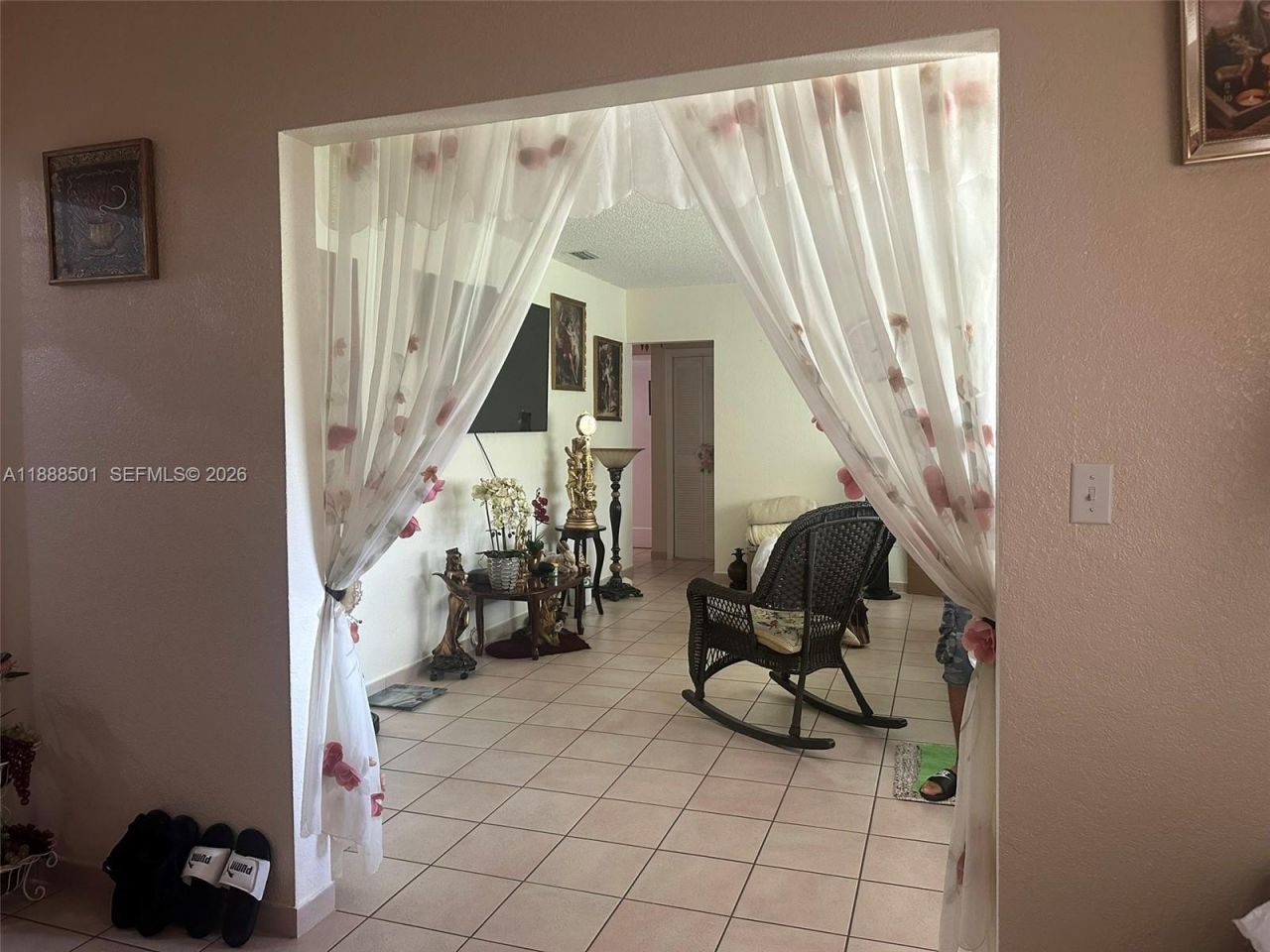 265 W 55th St, Hialeah, FL 33012 Photo