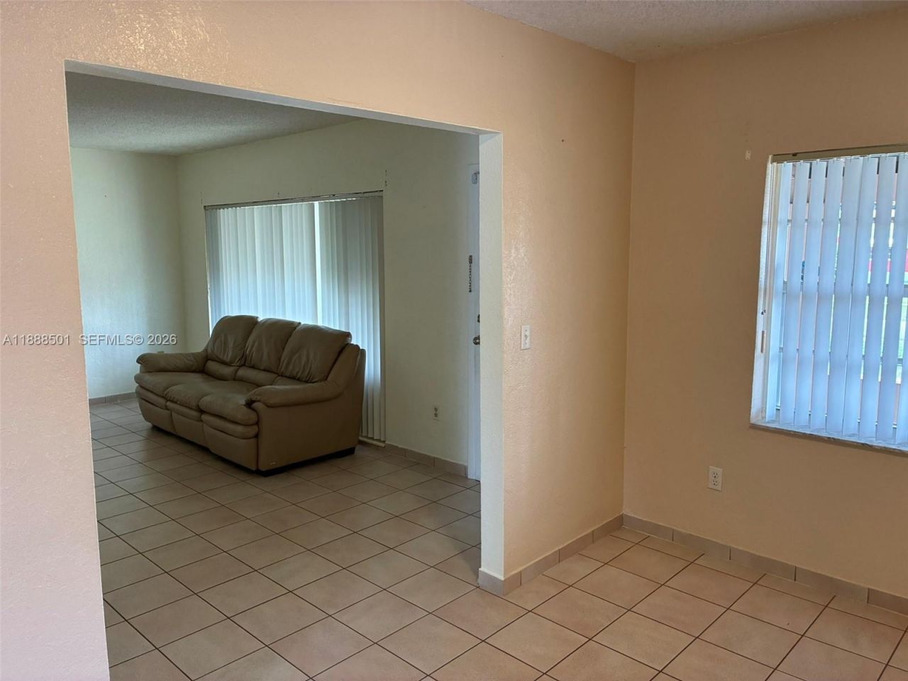 265 W 55th St, Hialeah, FL 33012 Photo