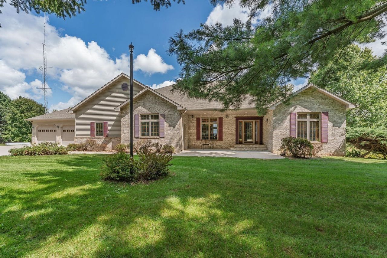 S1312 Brandt Road, La Valle, WI 53941 Main Photo