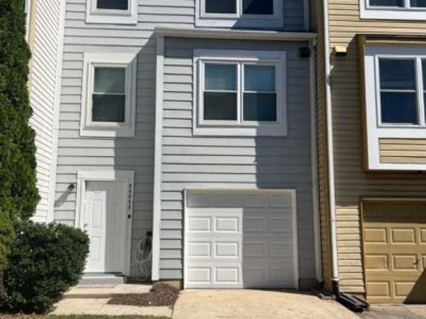 11111 WEATHERBURN PLACE, GAITHERSBURG, MD 20879