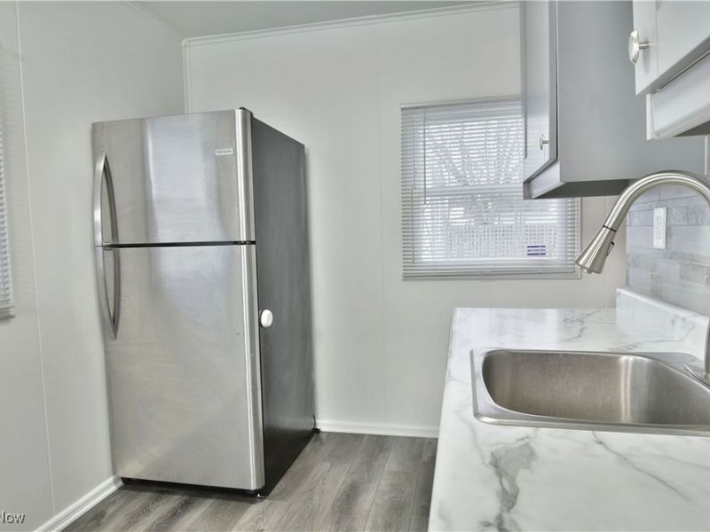 978 Hollywood Street NE, Warren, OH 44483 Photo 15