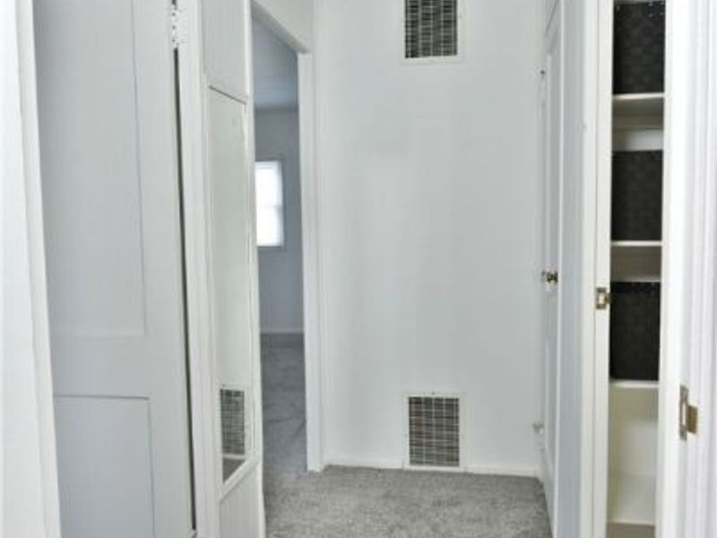 978 Hollywood Street NE, Warren, OH 44483 Photo 20