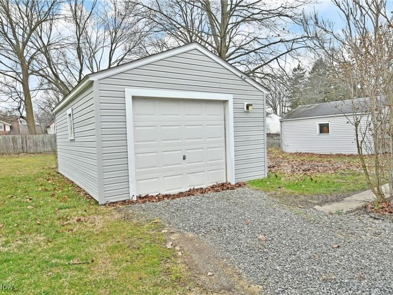 978 Hollywood Street NE, Warren, OH 44483 Photo 35