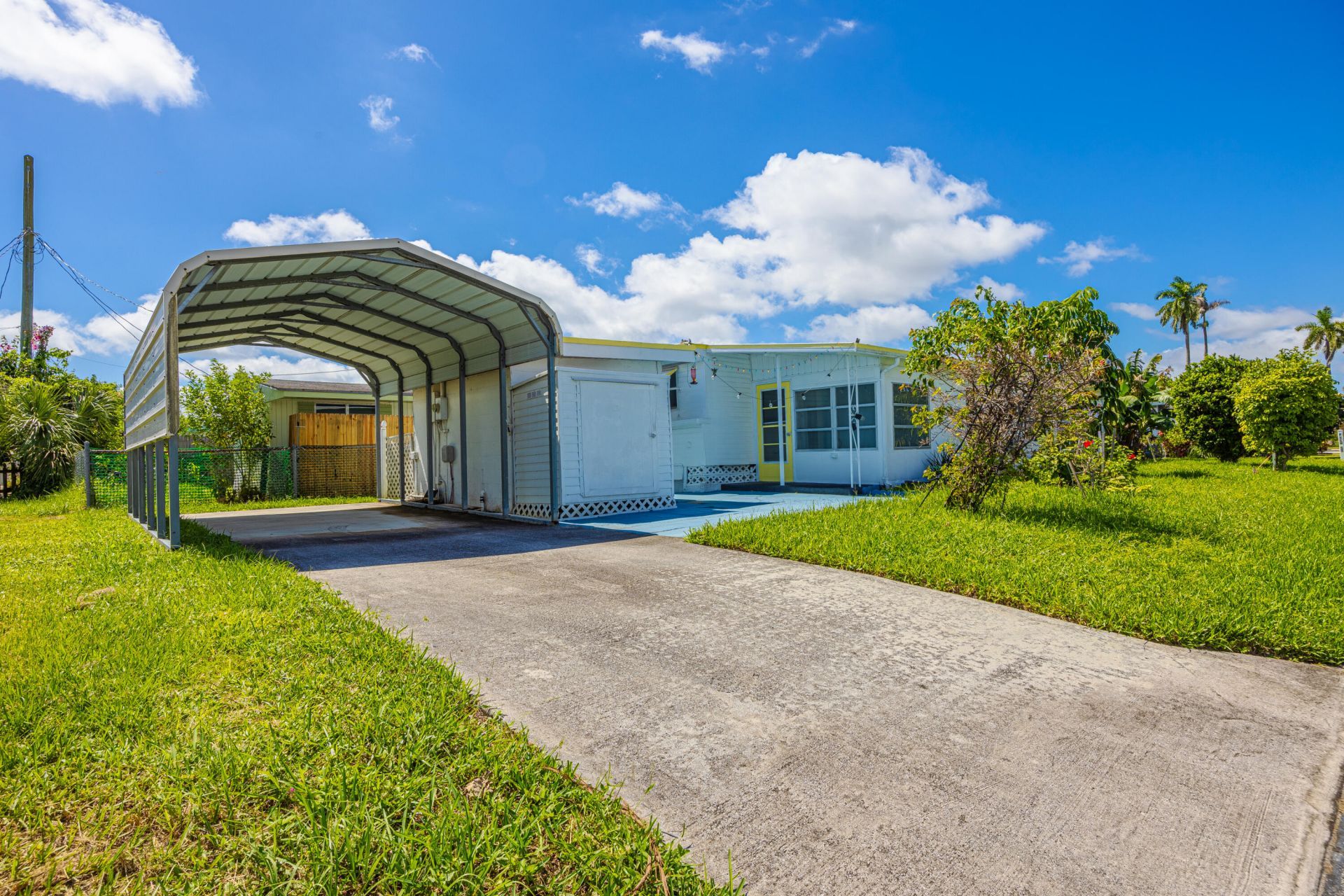 8904 Palm Street, Boynton Beach, FL 33436 Photo