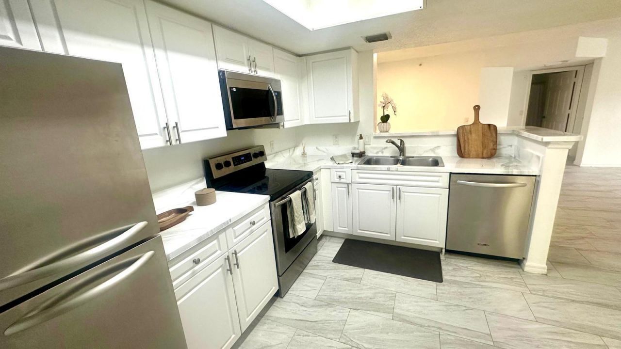 5025 Wiles Road, Unit 107, Coconut Creek, FL 33073 Photo