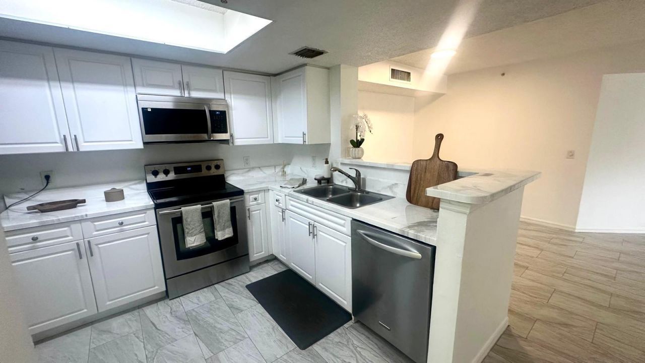 5025 Wiles Road, Unit 107, Coconut Creek, FL 33073 Photo