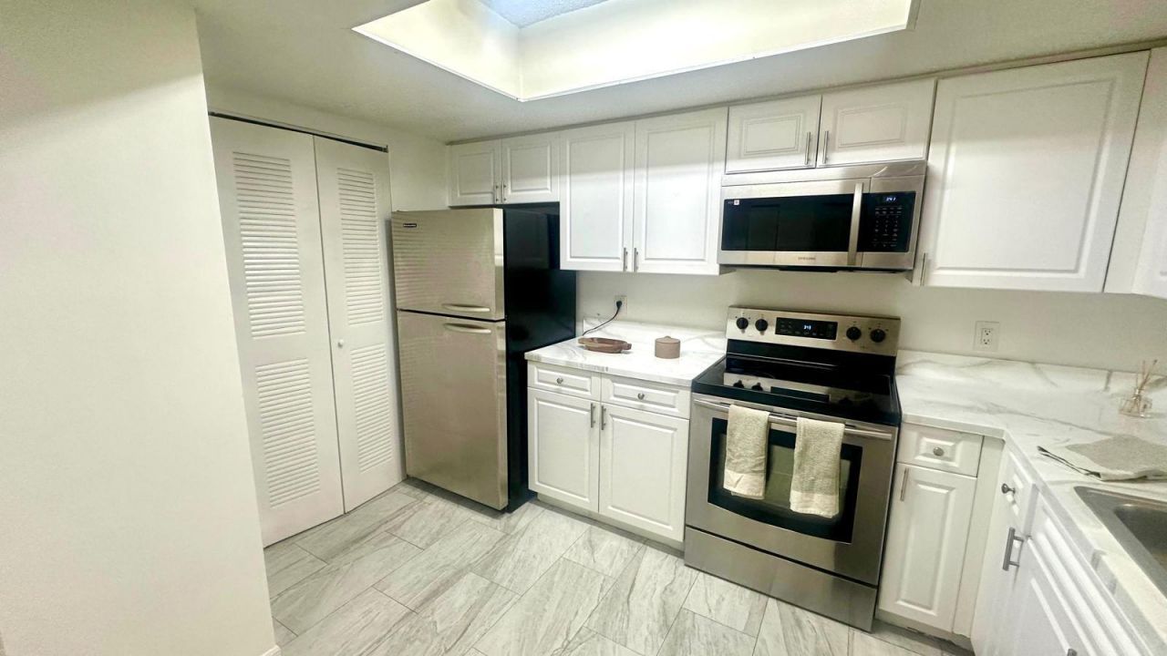 5025 Wiles Road, Unit 107, Coconut Creek, FL 33073 Photo